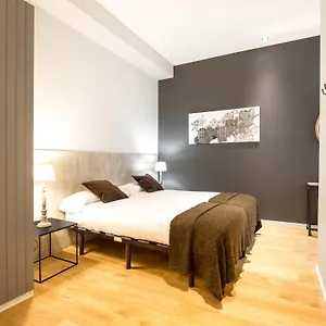 Rent Top Rambla Catalunya Appartement