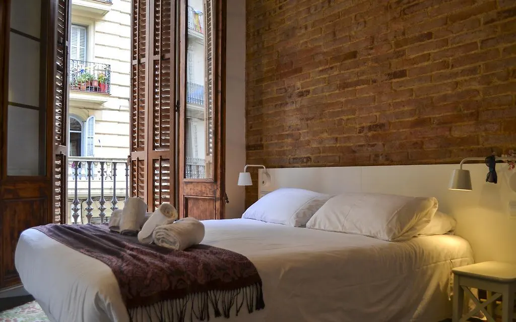 Happy People Plaza Espana Apartments Barcelona Spanje